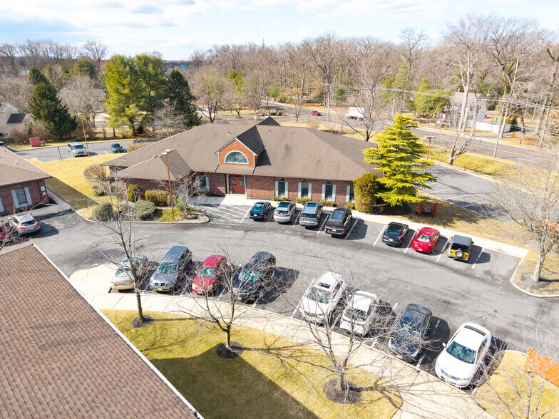 1307 White Horse Rd, Voorhees, NJ à louer - Photo de l’immeuble – Image 2 sur 13