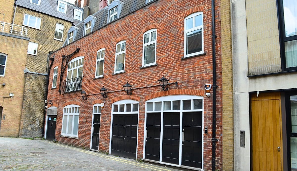 7 Duke St, Londres à louer Photo de l’immeuble– Image 1 sur 8