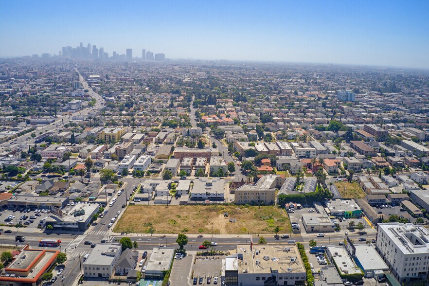 1102-1124 Crenshaw Blvd, Los Angeles, CA à louer - Photo de l’immeuble – Image 3 sur 7