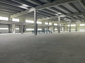 Local d’activités dans La Ciotat à louer Photo intérieure– Image 1 sur 8