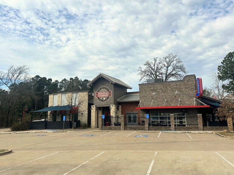 3807 University Blvd, Tyler, TX à louer - Photo de l’immeuble – Image 3 sur 4