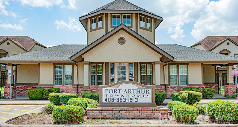 3500 Turtle Creek Dr, Port Arthur, TX à vendre - Photo de l’immeuble – Image 2 sur 3
