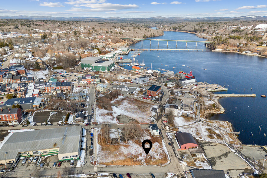 1 Miller St, Belfast, ME à vendre - Aérien – Image 3 sur 26
