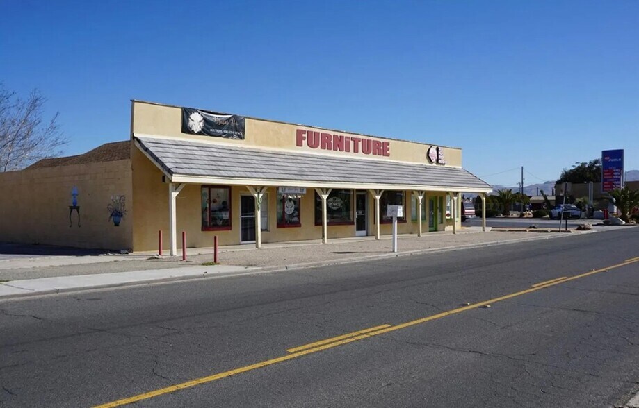 21878 Outer Highway 18, Apple Valley, CA à vendre - Photo principale – Image 1 sur 3