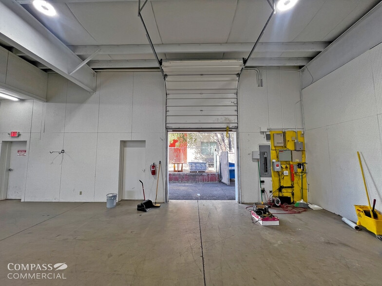 63011 N Highway 97, Bend, OR à louer - Photo intérieure – Image 3 sur 6