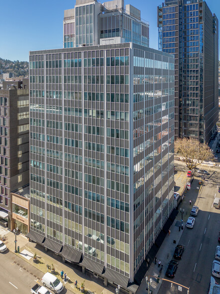 511 SW Tenth Ave, Portland, OR à louer - Photo de l’immeuble – Image 2 sur 10