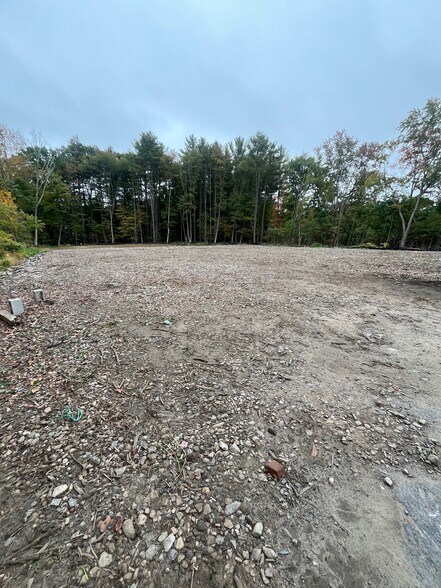 184 Ayer Rd, Harvard, MA à louer - Photo de l’immeuble – Image 1 sur 3