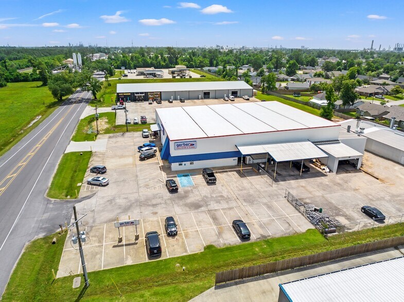 4105 E Napoleon St, Sulphur, LA à vendre - Photo de l’immeuble – Image 3 sur 10
