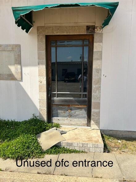 711 Highway 82 W, Greenwood, MS à vendre - Photo de l’immeuble – Image 3 sur 22