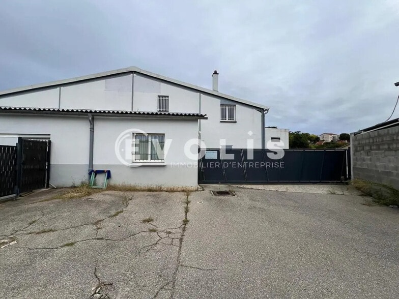 102 Rue Fleury Jay, GRIGNY-SUR-RHÔNE à louer - Photo de l’immeuble – Image 1 sur 9
