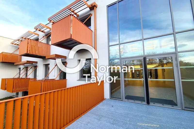 Bureau dans Biarritz à vendre Photo de l’immeuble– Image 1 sur 8