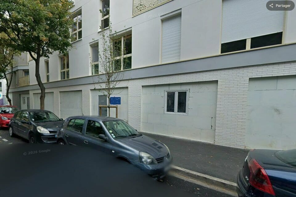 Local commercial dans Alfortville à louer Photo de l’immeuble– Image 1 sur 5