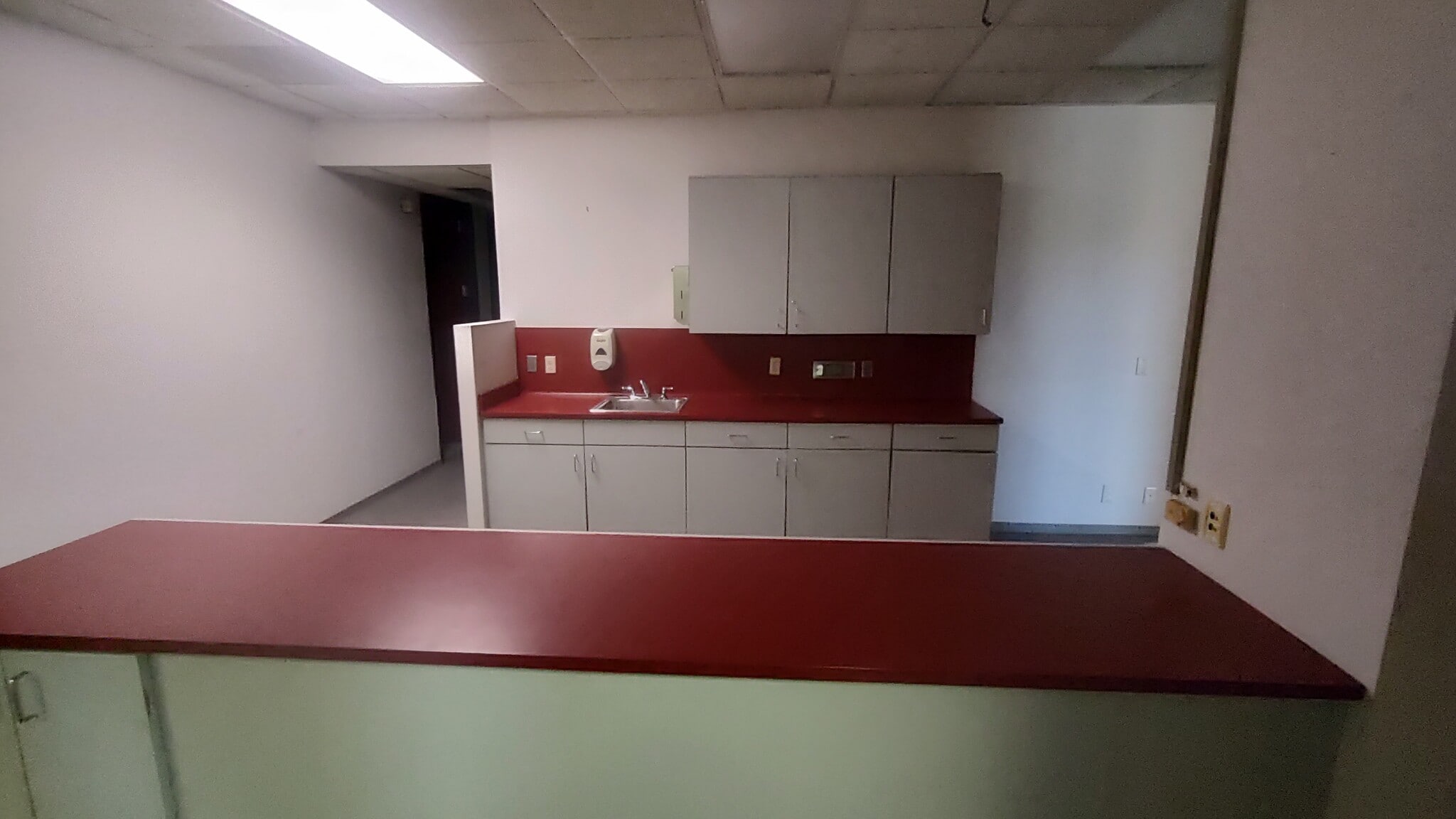 1228 N Logan St, Texas City, TX à louer Photo intérieure– Image 1 sur 15