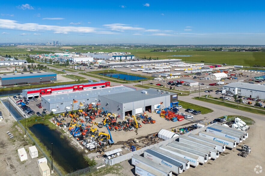 285113 Frontier Rd SE, Calgary, AB à louer - Aérien – Image 3 sur 3