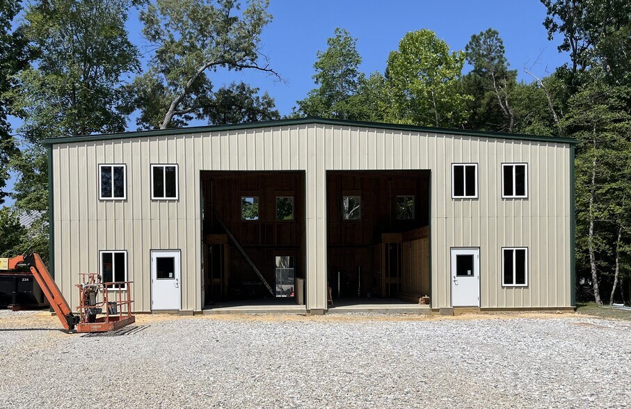 138 Tewning Rd, Williamsburg, VA à louer - Photo de l’immeuble – Image 1 sur 2