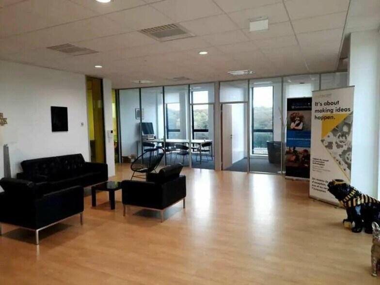 Bureau dans Meroux-Moval à vendre - Photo de l’immeuble – Image 1 sur 7