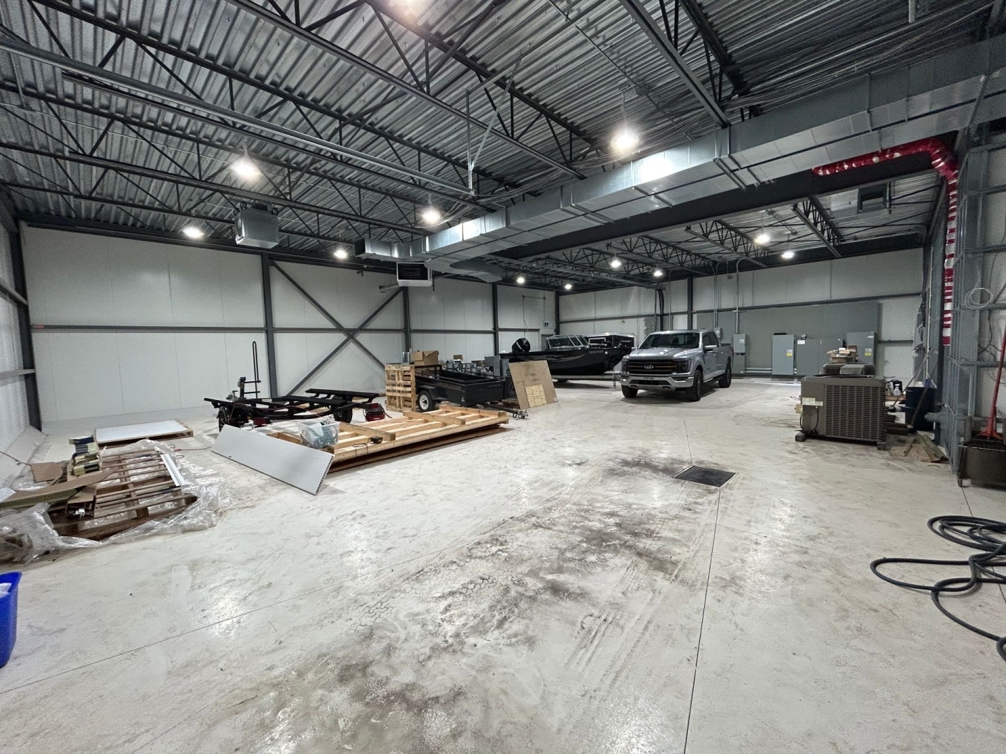 950 Rue Cowie, Granby, QC à louer Photo intérieure– Image 1 sur 9