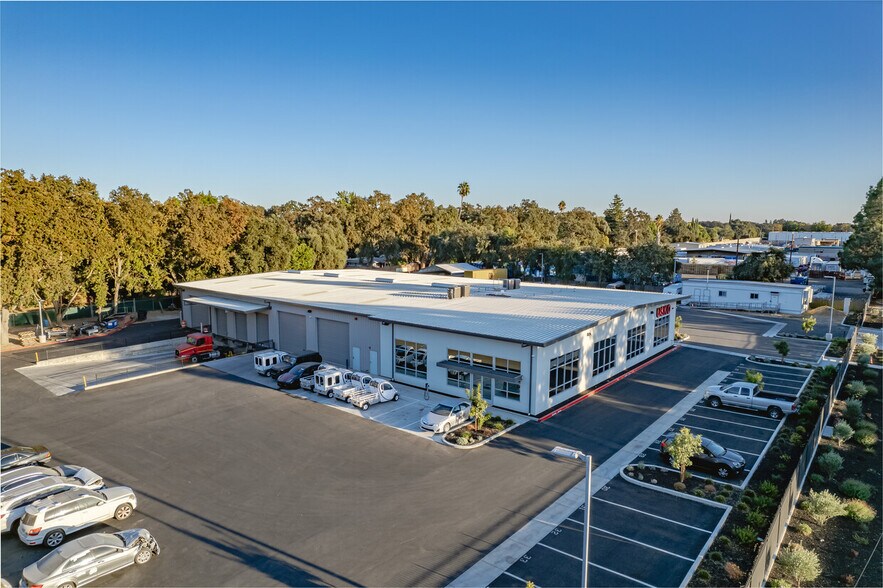 1635 Cebrian St, West Sacramento, CA à vendre - Photo de l’immeuble – Image 2 sur 16