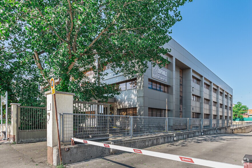 Bureau dans Alcobendas, Madrid à vendre - Photo de l’immeuble – Image 3 sur 3