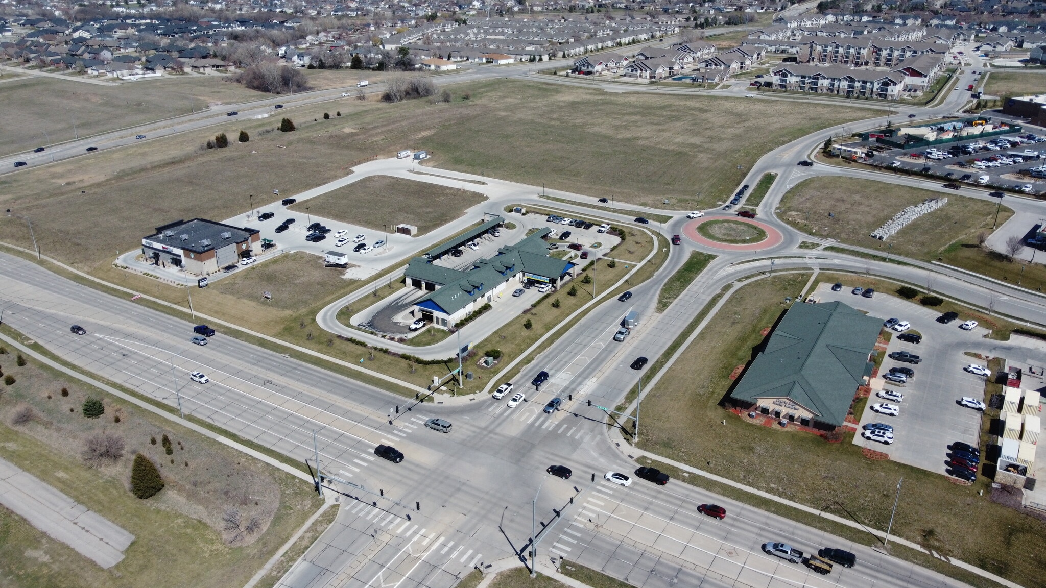 84th St, Lincoln, NE à vendre Photo principale– Image 1 sur 20