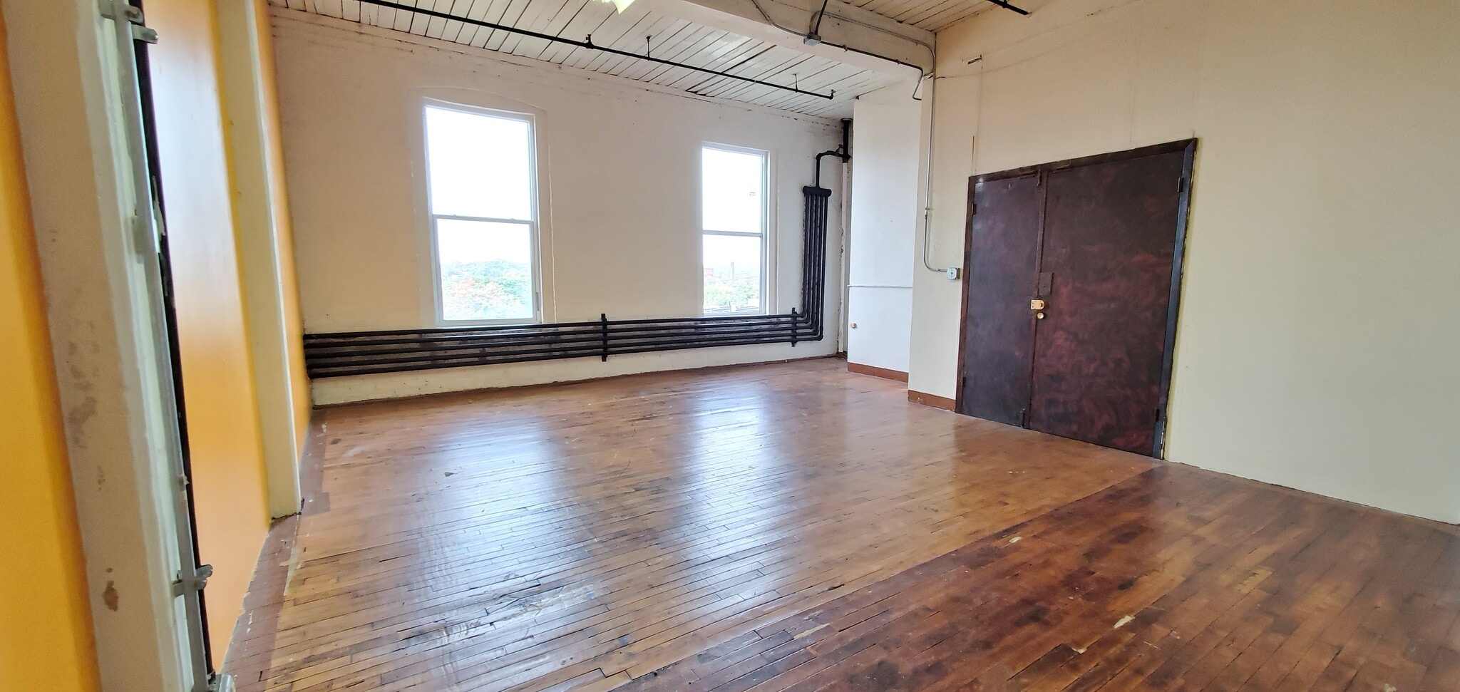 208 S Pulaski St, Baltimore, MD à louer Photo intérieure– Image 1 sur 4