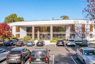 Plus de détails pour 2070 Las Palmas Dr, Carlsbad, CA - Industriel/Logistique à louer