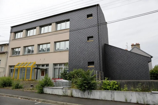 Plus de détails pour 142 Avenue Du Docteur Jean Mac, Le Mans - Bureau à vendre
