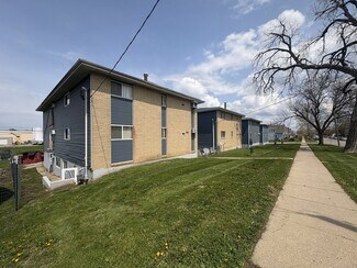 Plus de détails pour 802-816 15th Ave SW, Cedar Rapids, IA - Logement à vendre