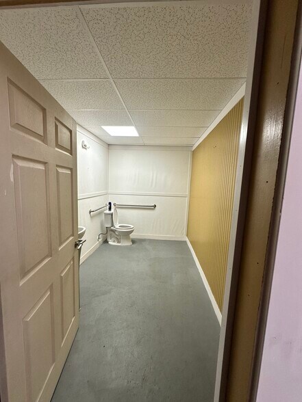 2493 Broad Ave, Memphis, TN à vendre - Photo de l’immeuble – Image 3 sur 14