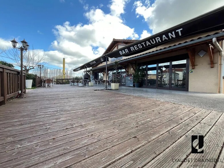 Local commercial dans Roanne à vendre - Photo de l’immeuble – Image 2 sur 15