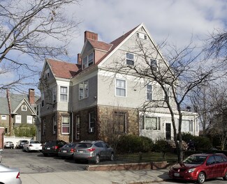 Plus de détails pour 314 Angell St, Providence, RI - Logement à vendre