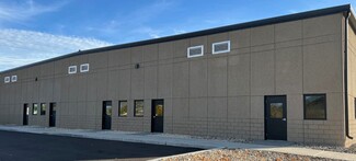 Plus de détails pour 1555 Maras St, Shakopee, MN - Local d'activités à louer