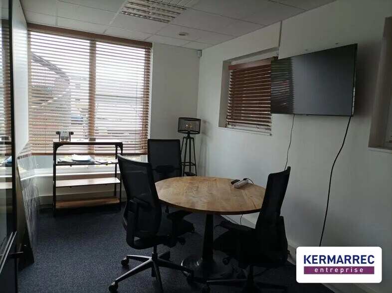 Bureau dans Vertou à louer - Photo de l’immeuble – Image 3 sur 11
