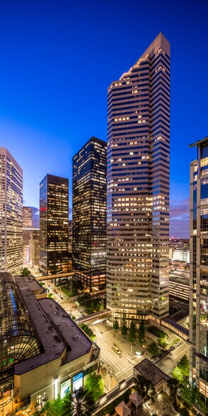 1221 McKinney St, Houston, TX à louer - Photo de l’immeuble – Image 2 sur 19