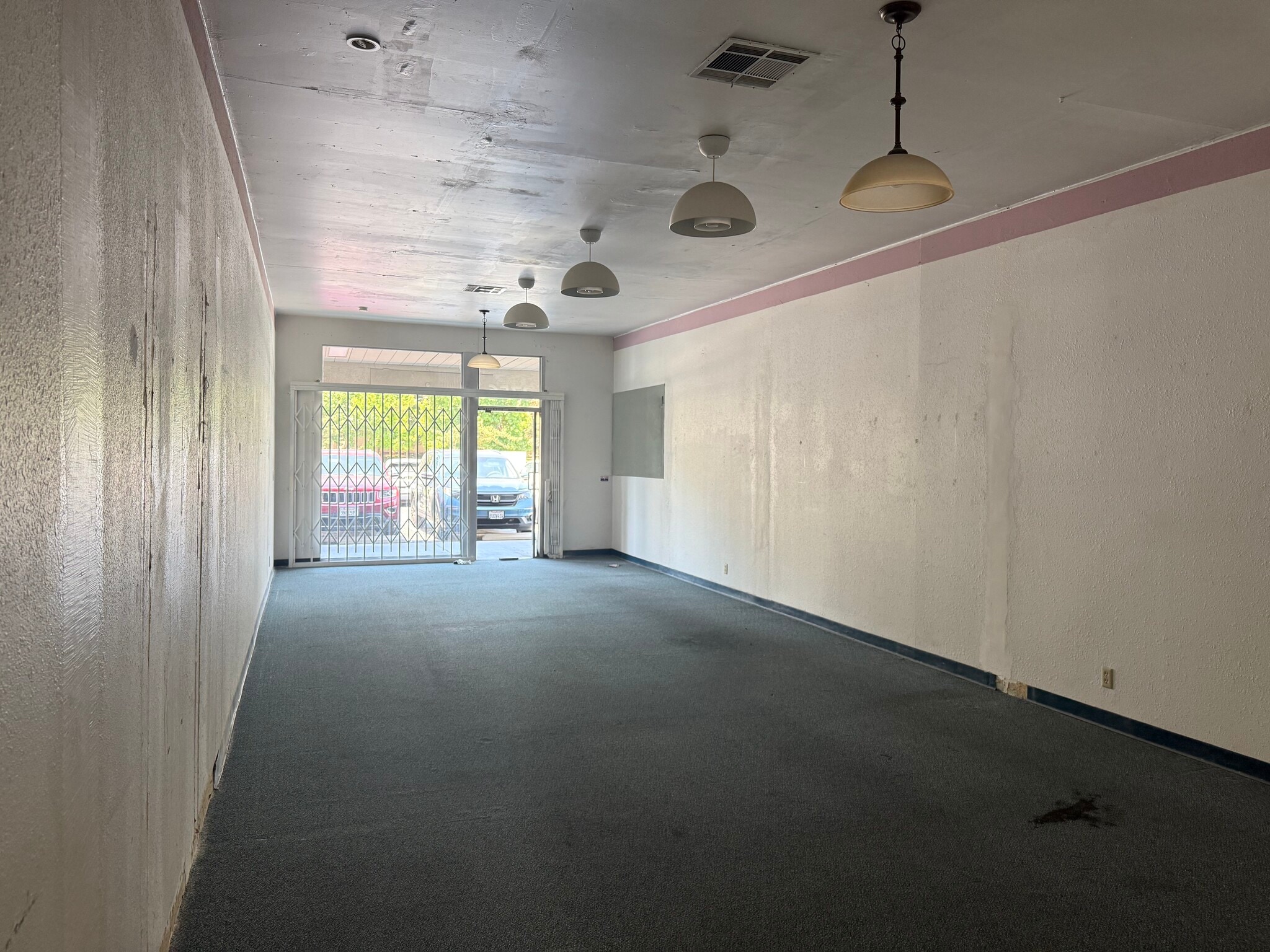 2758-2770 Sepulveda Blvd, Torrance, CA à louer Photo intérieure– Image 1 sur 3