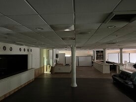 Miami Gardens Inn & Suites Banquet Hall - Commerce