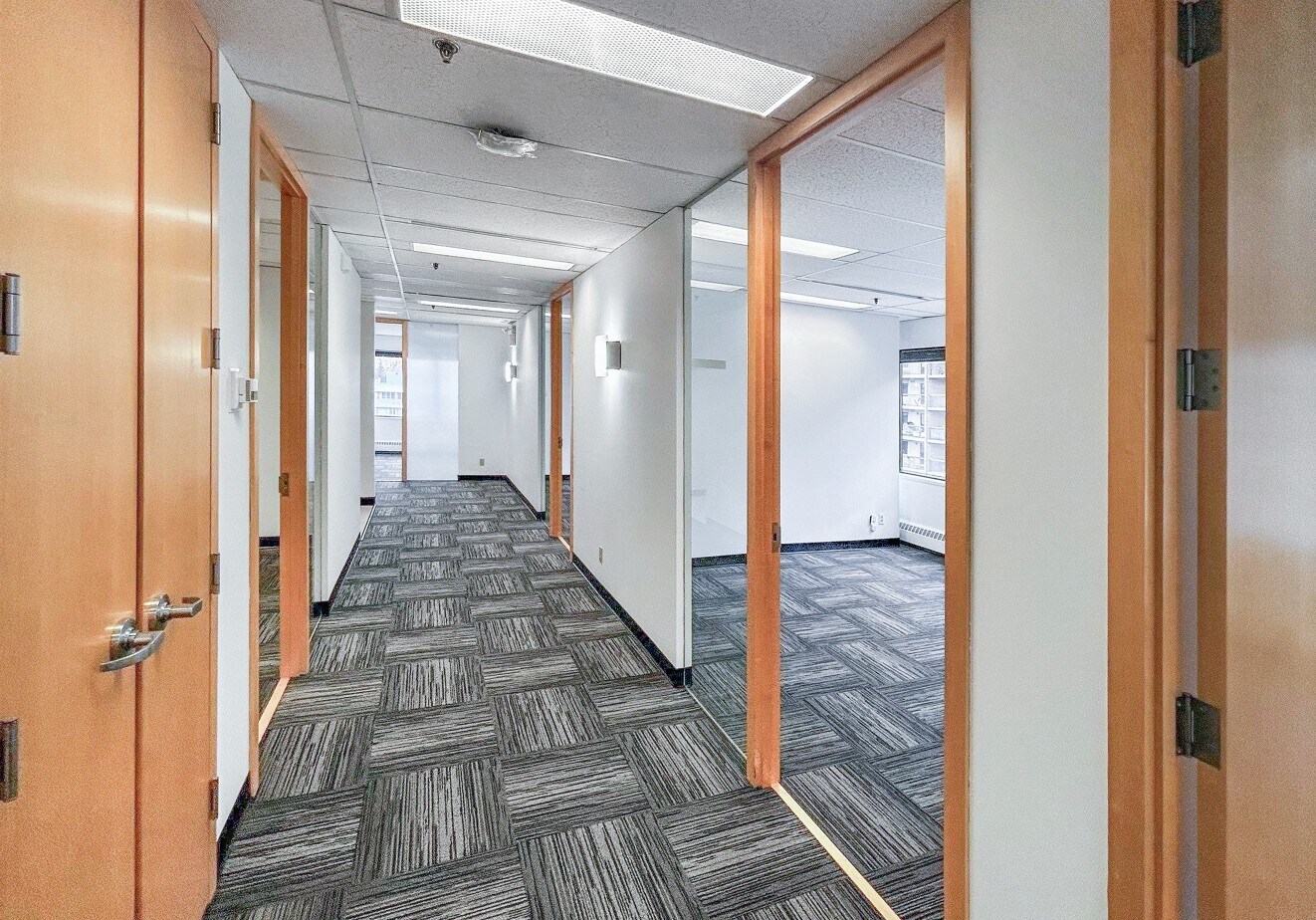 1324 17 Av SW, Calgary, AB à louer Photo intérieure– Image 1 sur 1