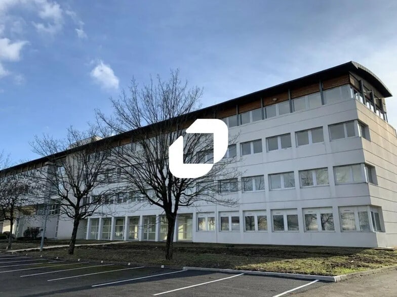 Bureau dans Varces-Allières-et-Risset à louer - Photo de l’immeuble – Image 3 sur 19