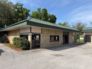 1706 N Magnolia Ave, Ocala, FL à louer Photo intérieure– Image 1 sur 5