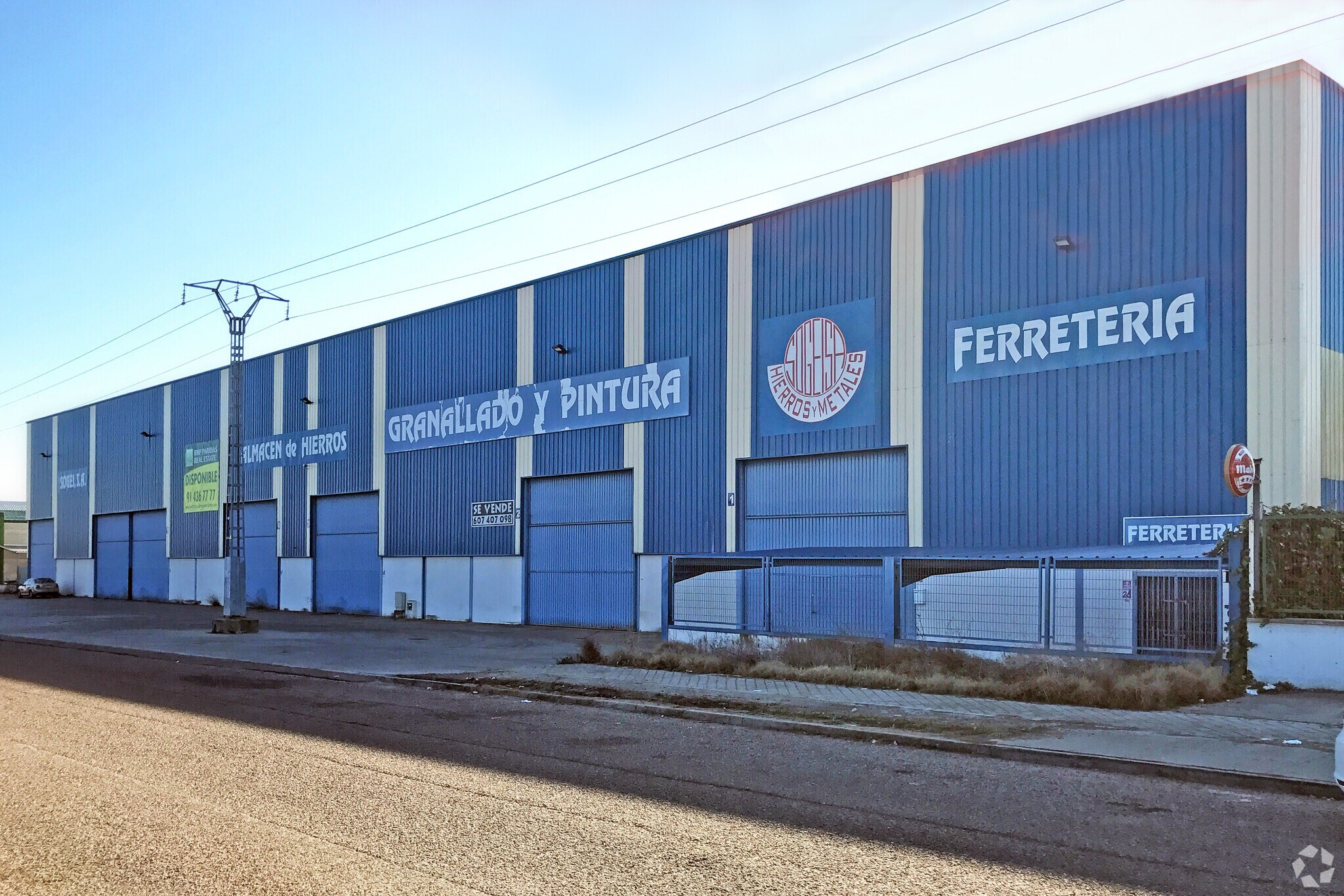 Calle la Cerámica, 234, Talavera de la Reina, Toledo à vendre Photo principale– Image 1 sur 11