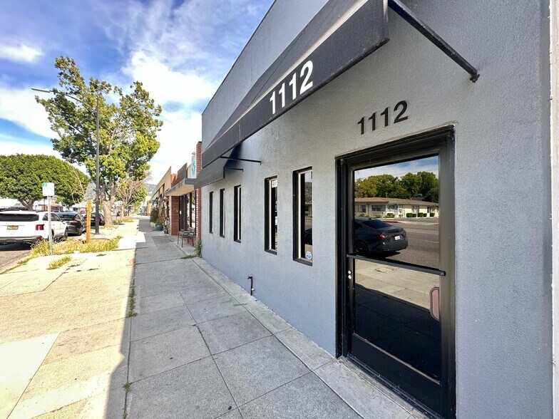 1112 W Magnolia Blvd, Burbank, CA à vendre - Photo de l’immeuble – Image 3 sur 19