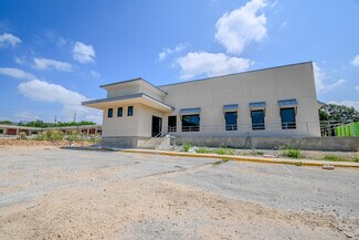 Plus de détails pour 3939 Thousand Oaks Dr, San Antonio, TX - Local commercial à vendre