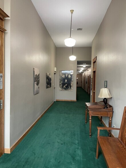 419 W Broadway St, Muskogee, OK à louer - Photo de l’immeuble – Image 3 sur 17