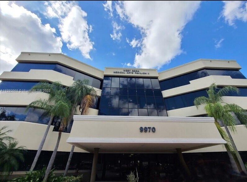 9970 S Central Park Blvd, Boca Raton, FL à louer - Photo de l’immeuble – Image 2 sur 2