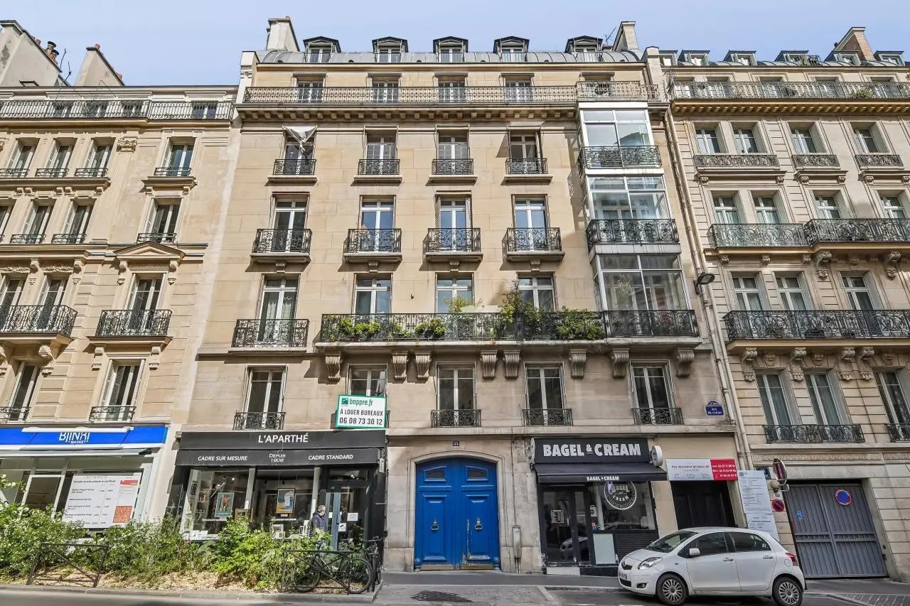 54 Rue De Clichy, Paris à louer Photo de l’immeuble– Image 1 sur 16