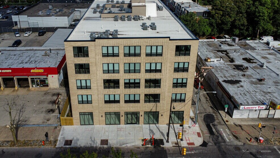 139-145 W Chelten Ave, Philadelphia, PA à louer - Photo de l’immeuble – Image 1 sur 5