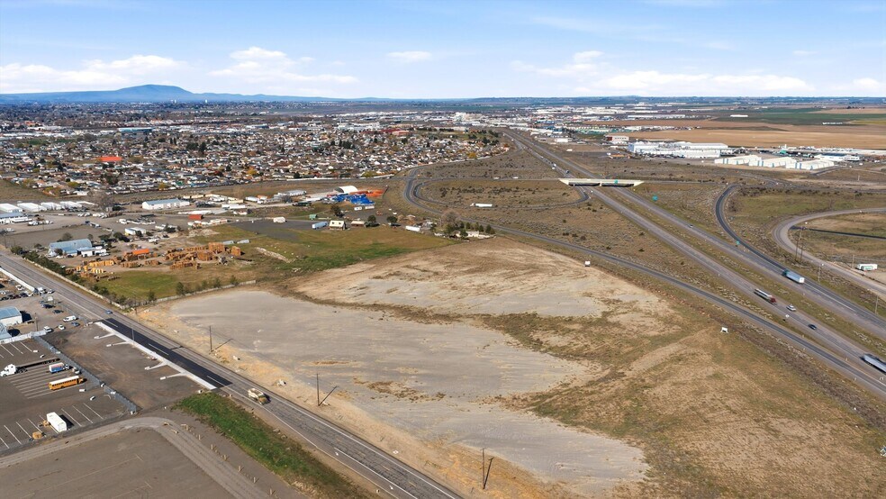 TBD E Lewis Street, Pasco, WA à vendre - Aérien – Image 2 sur 8