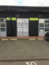 Smeaton Close, Aylesbury à louer Photo de l’immeuble– Image 2 sur 2