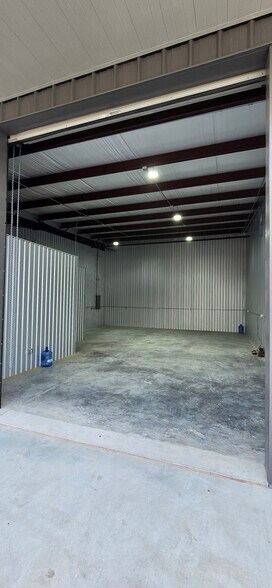 19021 McKenzie Ln, Porter, TX à louer - Photo principale – Image 1 sur 14