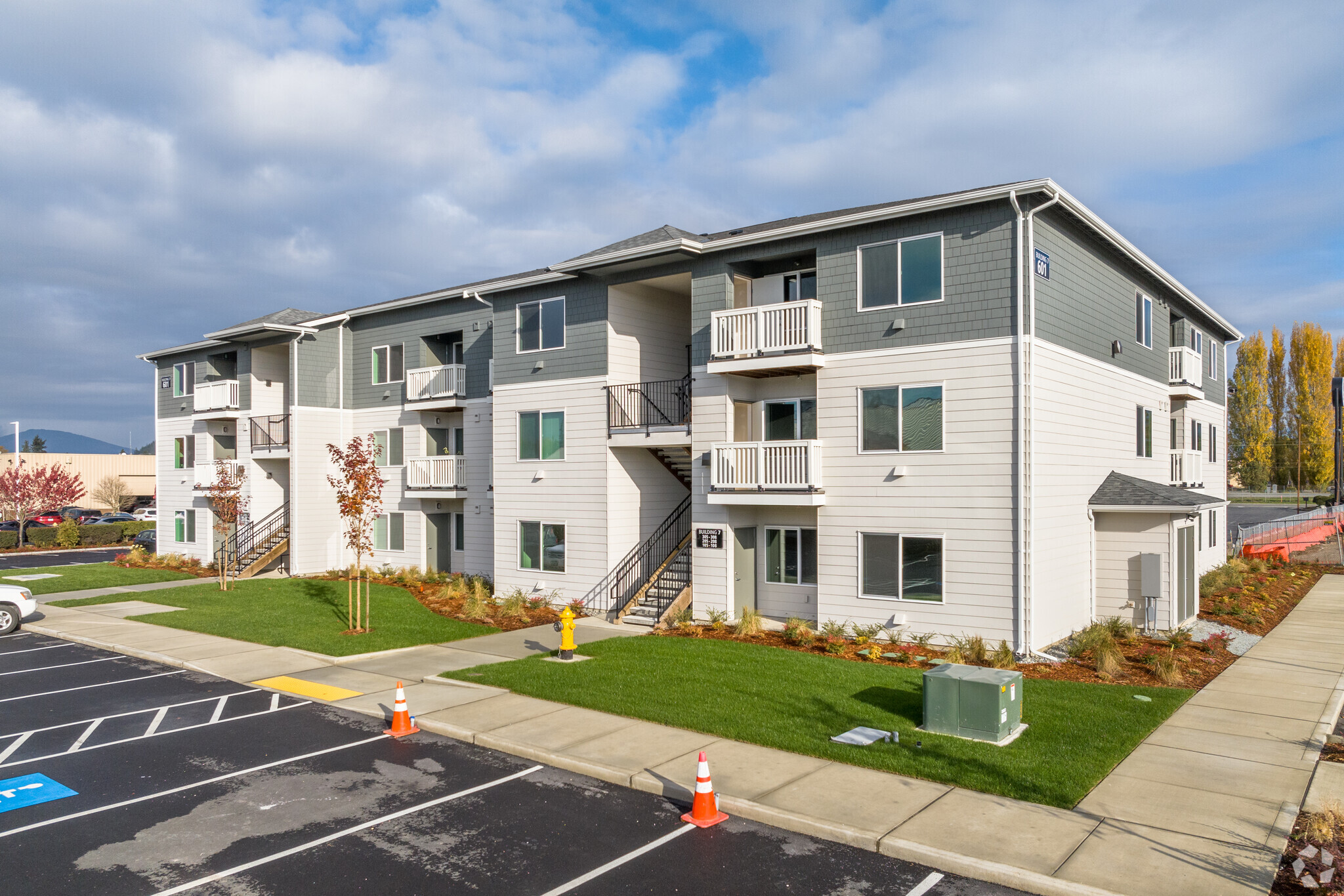 623 W Stevens Rd, Burlington, WA à vendre Photo principale– Image 1 sur 48